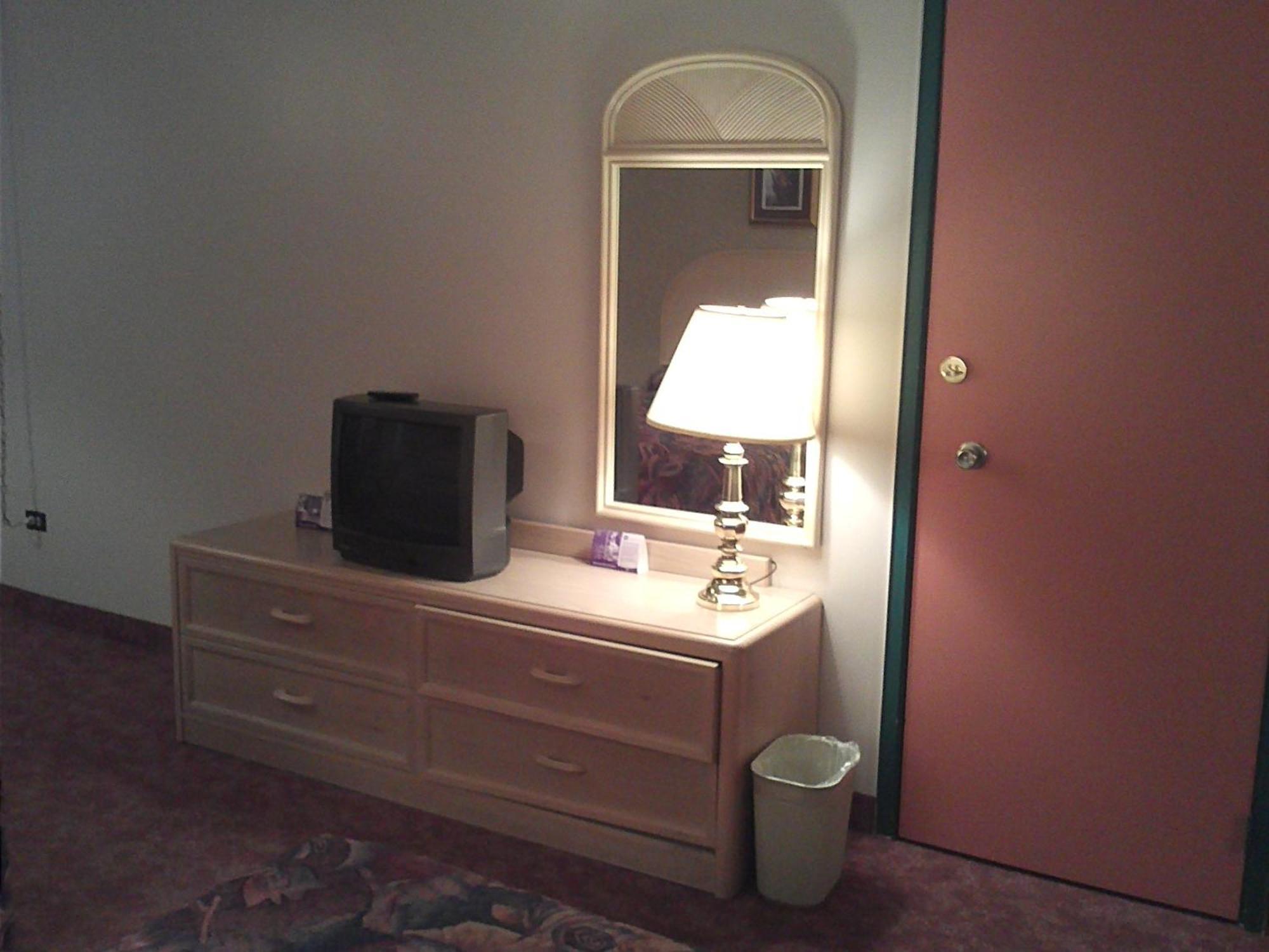 Empire Inn Brandon Εξωτερικό φωτογραφία