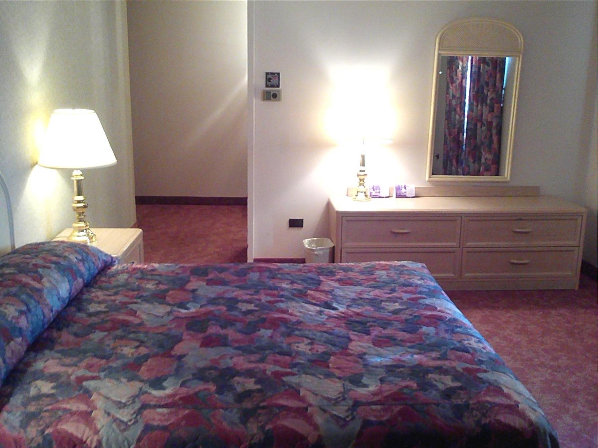 Empire Inn Brandon Εξωτερικό φωτογραφία