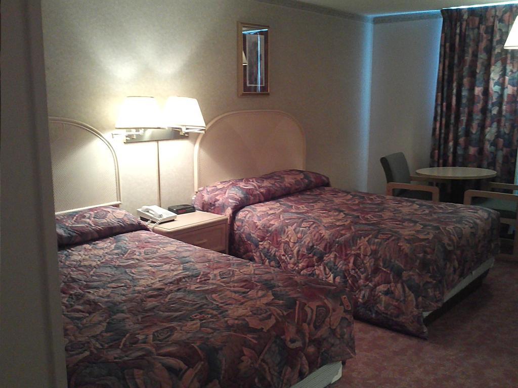 Empire Inn Brandon Εξωτερικό φωτογραφία