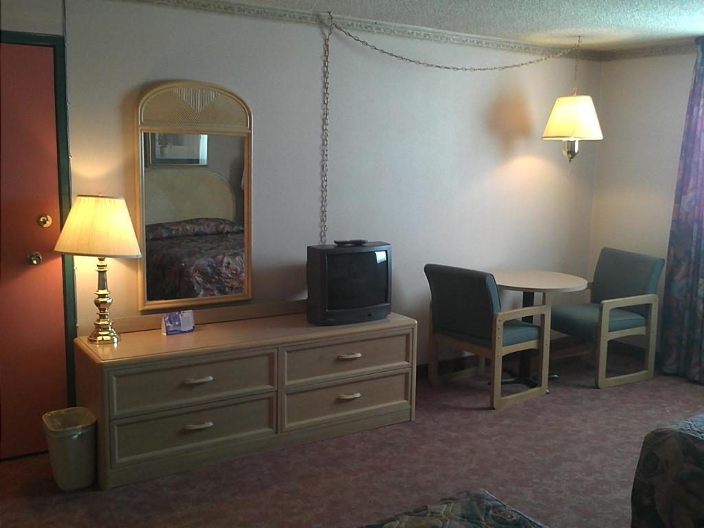 Empire Inn Brandon Εξωτερικό φωτογραφία