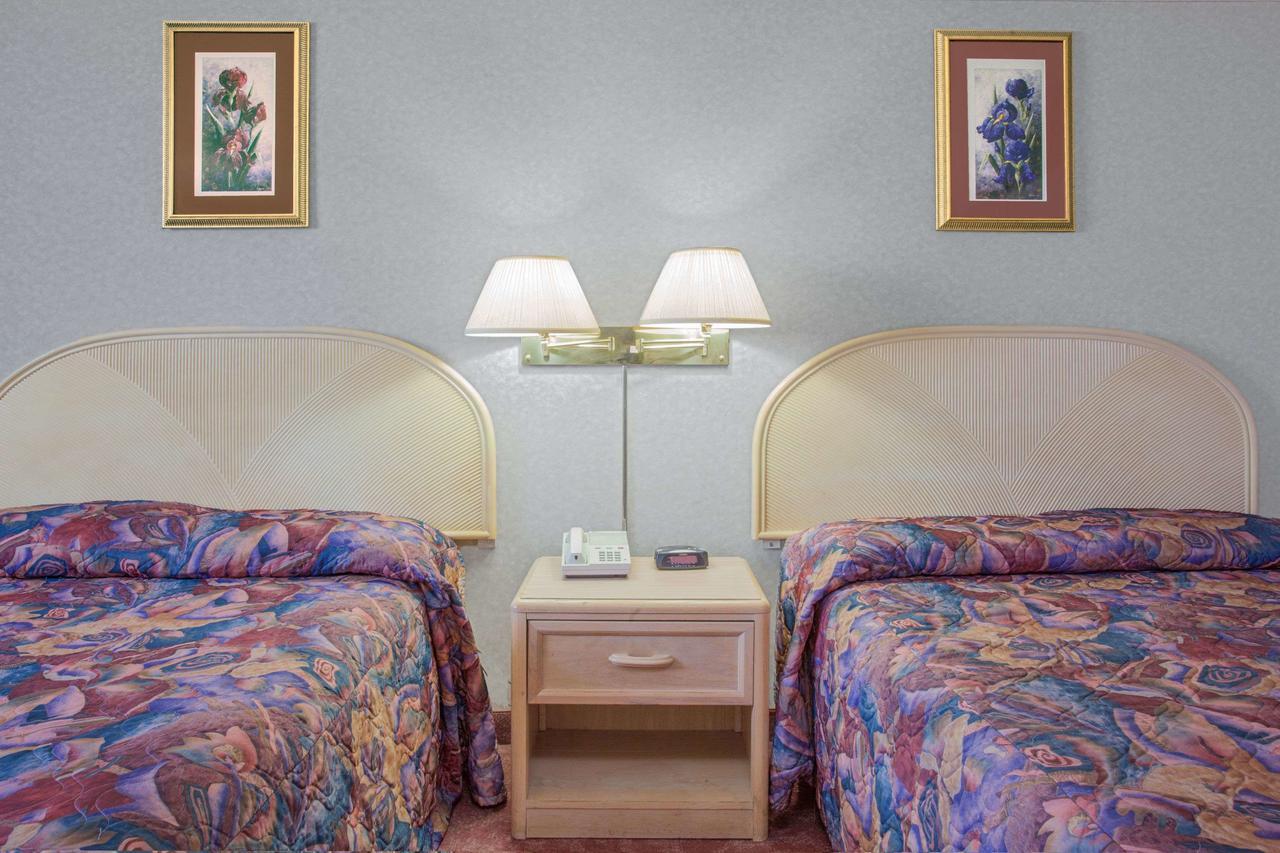 Empire Inn Brandon Εξωτερικό φωτογραφία