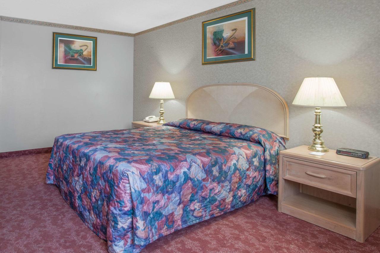 Empire Inn Brandon Εξωτερικό φωτογραφία
